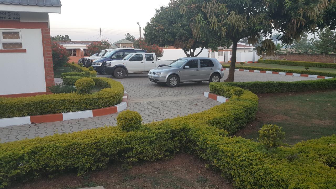 Lucia Villas Mbale Екстер'єр фото