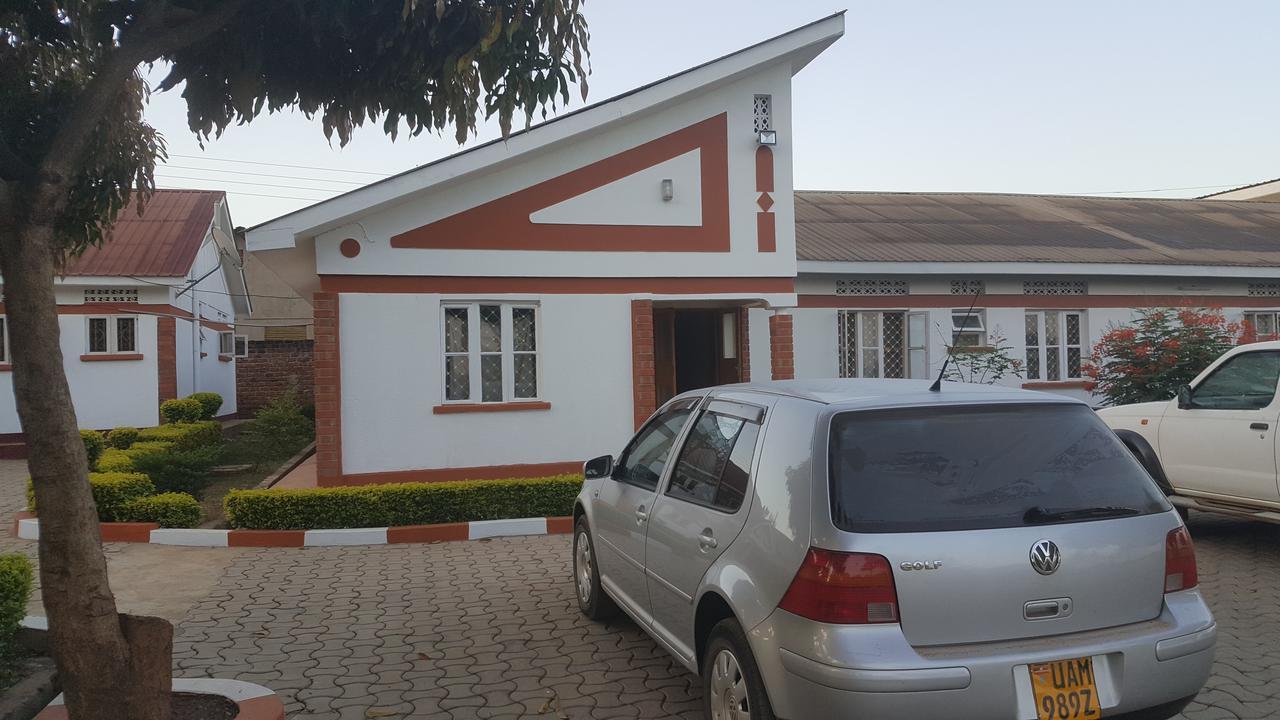 Lucia Villas Mbale Екстер'єр фото